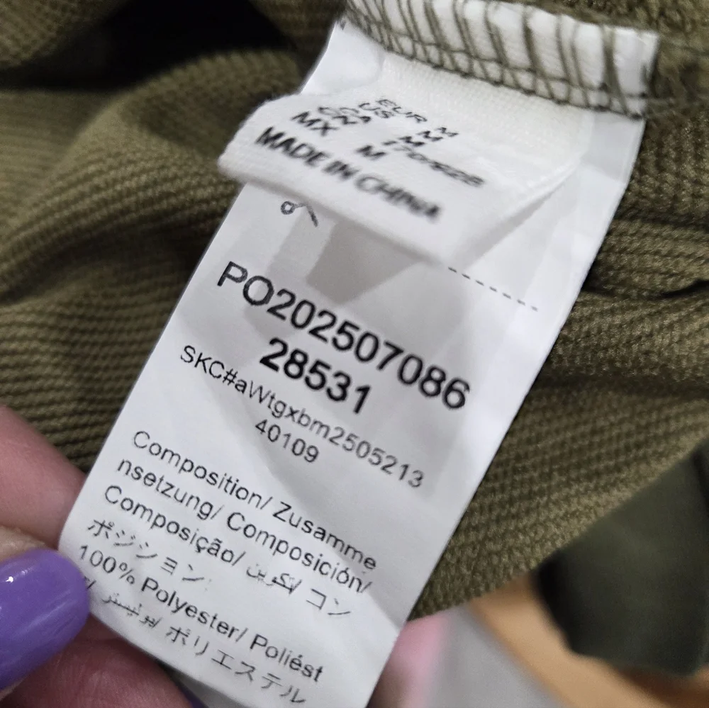 WOMEN'S GREEN CASUAL BOMBER JACKET SIZE MEDIUM